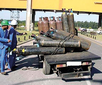 Fig 9: Picture showing the wrong way to transport compressed gas cylinders – Courtesy: www.usmra.com