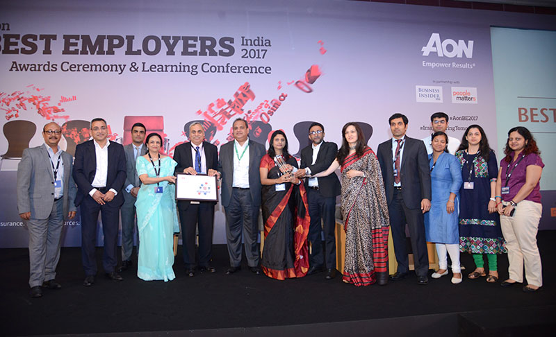 Schneider Electric India bags the prestigious Aon Best Employers India 2017 award