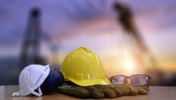 Importance of protective clothing for workers at construction sites, INDUSTRIAL SAFETY REVIEW, Fire Industry Magazine, Safety Magazine India, Security Magazine India, Life Safety Magazine